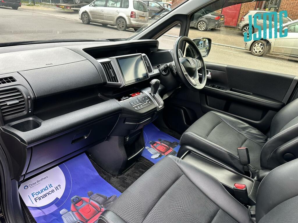 Honda StepWagon Spada Z 2.0 8 Seats Grey #2
