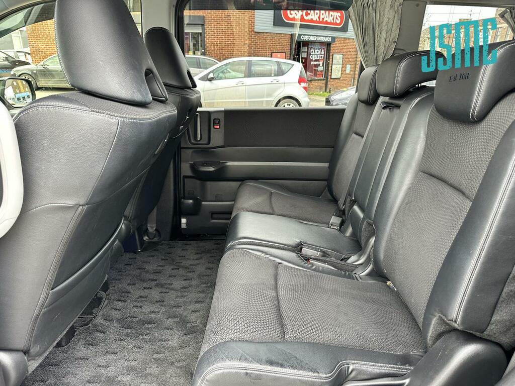 Honda StepWagon Spada Z 2.0 8 Seats Grey #11