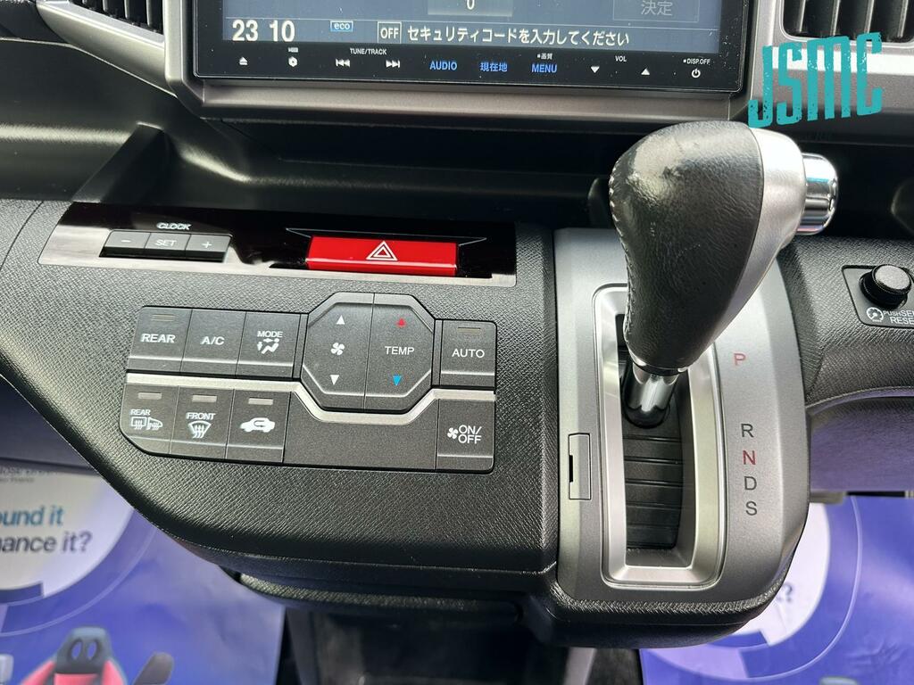 Honda StepWagon Spada Z 2.0 8 Seats Grey #24