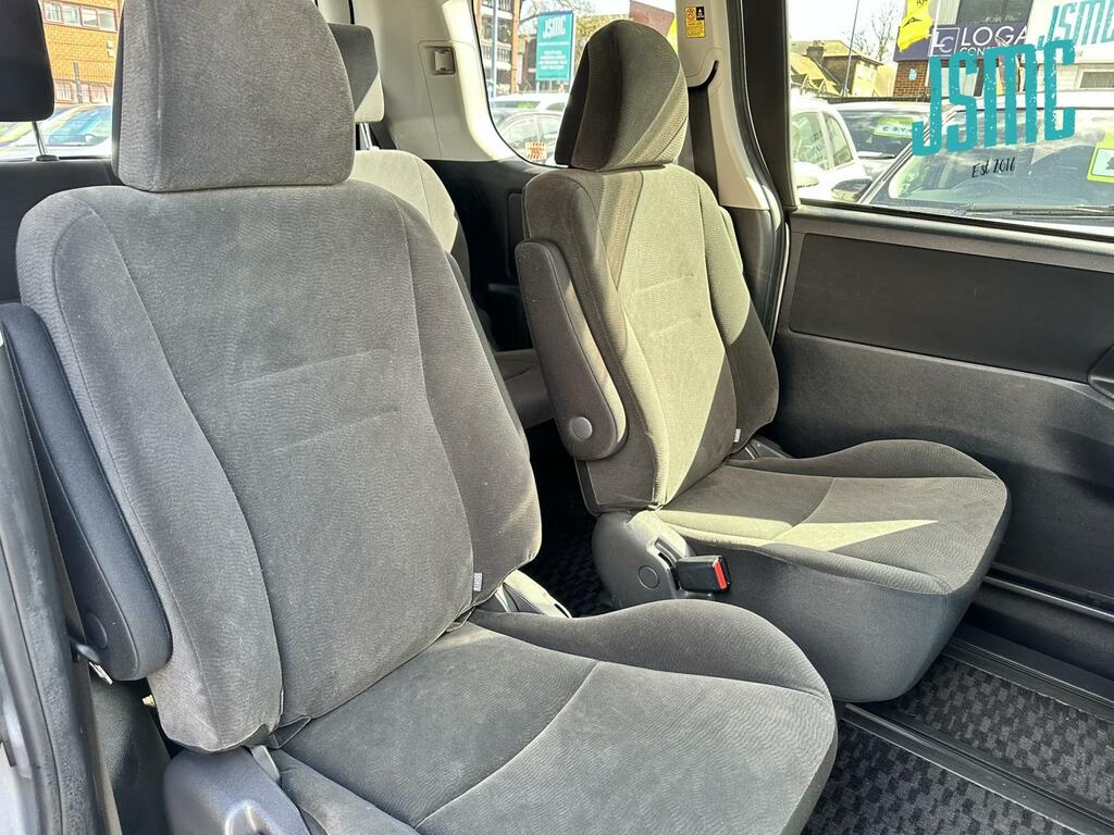 Toyota Voxy Other Silver #5