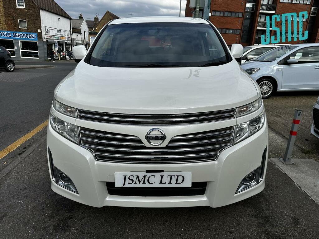 Nissan Elgrand Highway Star White #4