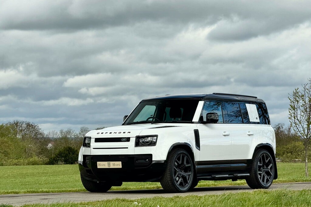 Land Rover Defender Suv 