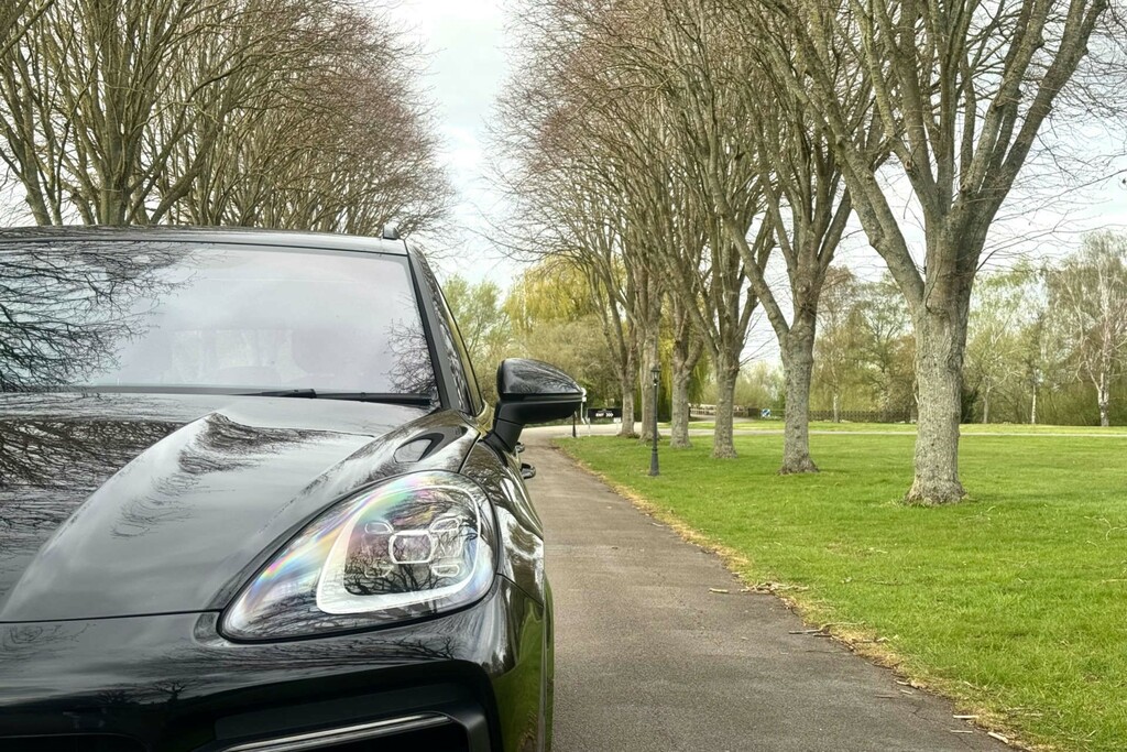 Porsche Cayenne Suv GX72VHP Black #4