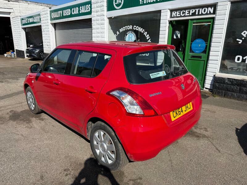 Suzuki Swift 1.2-sz2-hatchback-5dr-petrol-manual-euro-5-94-ps CK64JHJ Red #2