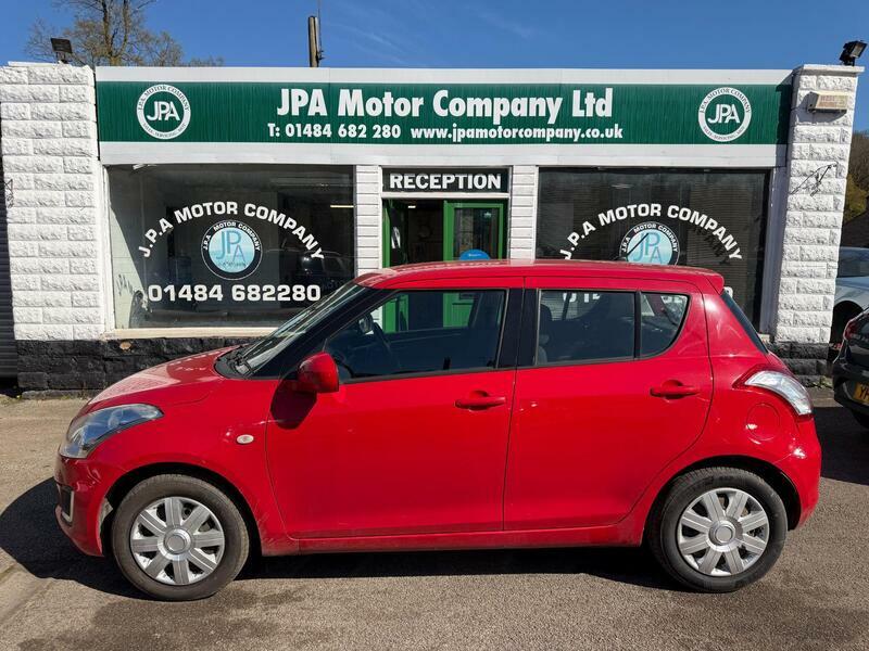 Suzuki Swift 1.2-sz2-hatchback-5dr-petrol-manual-euro-5-94-ps Red
