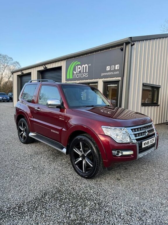 Mitsubishi Shogun 2016 3.2 Di-dc Barbarian Suv 4Wd E Red