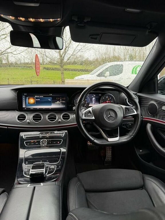 Mercedes-Benz E Class 2017 3.0 E350d V6 Amg Line Saloon G-tro FV17DMY Black #5