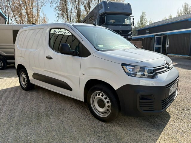 Citroen Berlingo Mpv LF72MSJ White #3
