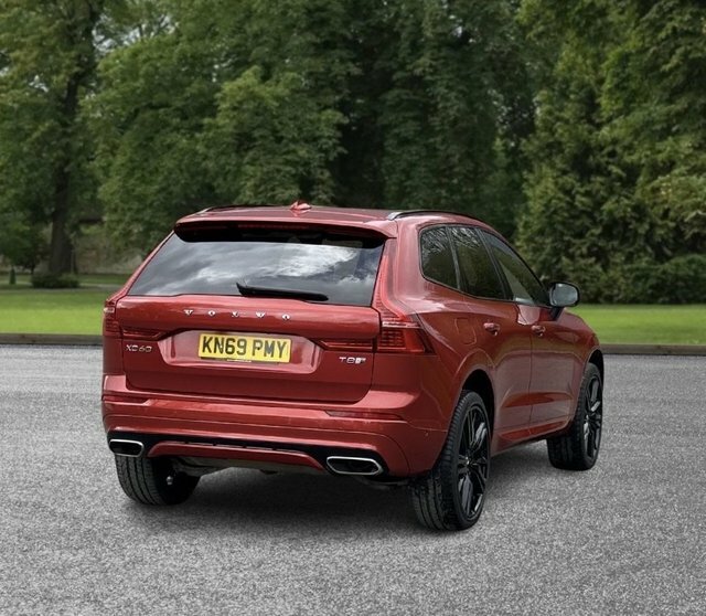 Volvo XC60 2019 2.0H T8 Twin Engine 11.6Kwh R-design Pro Suv KN69PMY Red #4