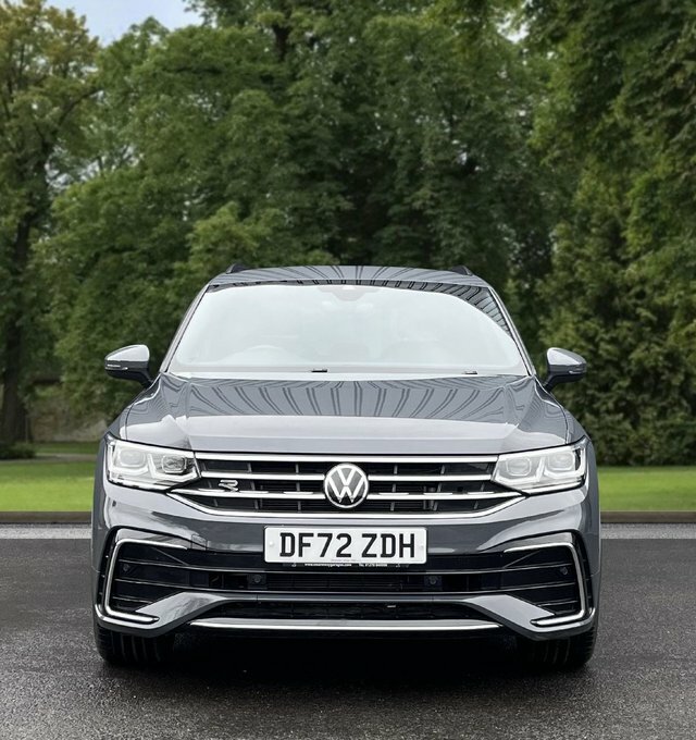 Volkswagen Tiguan 2023 1.5 Tsi R-line Suv Dsg Euro 6 Ss DF72ZDH Grey #3