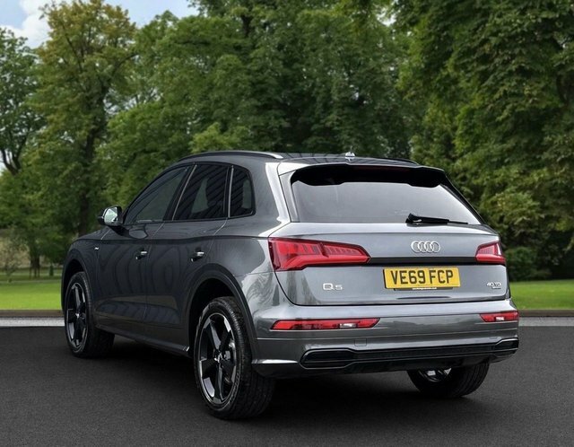 Audi Q5 2019 2.0 Tdi 40 Black Edition Suv S Tro VE69FCP Black #6