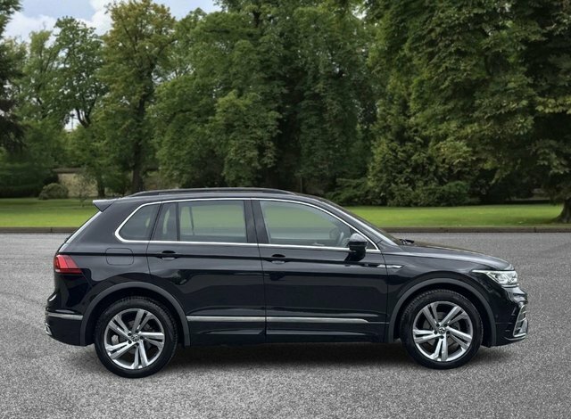 Volkswagen Tiguan 2023 1.5 Tsi R-line Edition Suv Dsg Eur YF23DHD Black #3