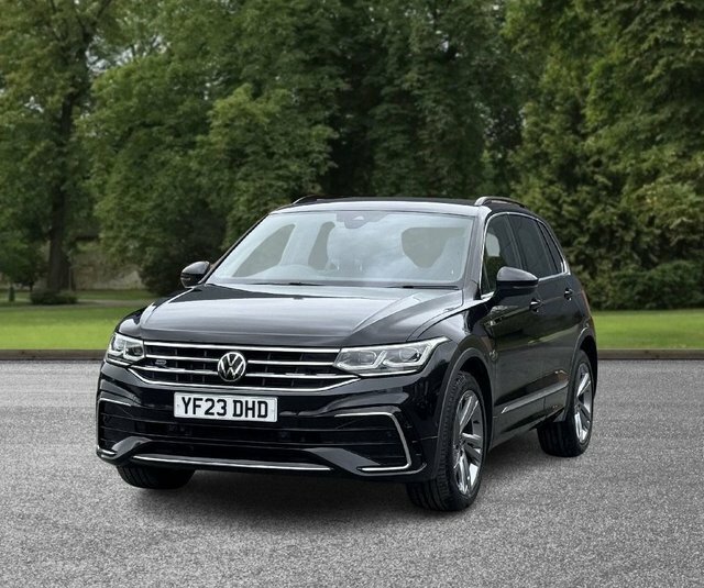 Volkswagen Tiguan 2023 1.5 Tsi R-line Edition Suv Dsg Eur YF23DHD Black #2
