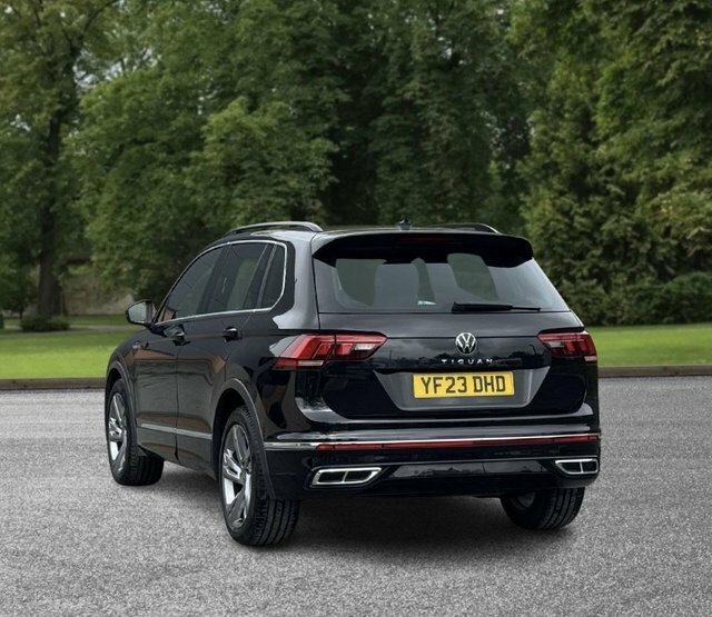 Volkswagen Tiguan 2023 1.5 Tsi R-line Edition Suv Dsg Eur YF23DHD Black #4