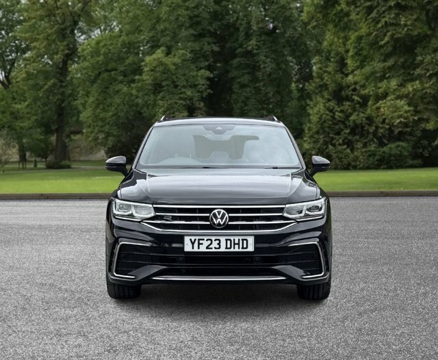 Volkswagen Tiguan 2023 1.5 Tsi R-line Edition Suv Dsg Eur YF23DHD Black #6