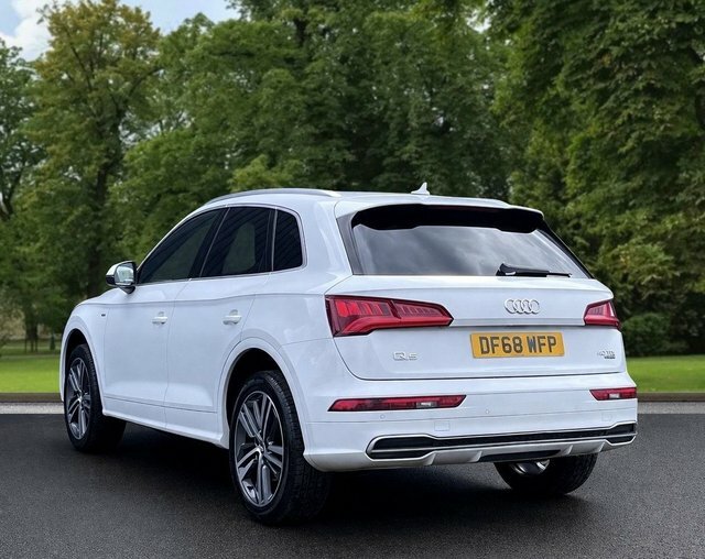 Audi Q5 2019 2.0 Tdi 40 S Line Suv S Tronic Qua DF68WFP White #6