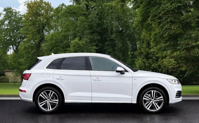 Audi Q5 2019 2.0 Tdi 40 S Line Suv S Tronic Qua DF68WFP White #4