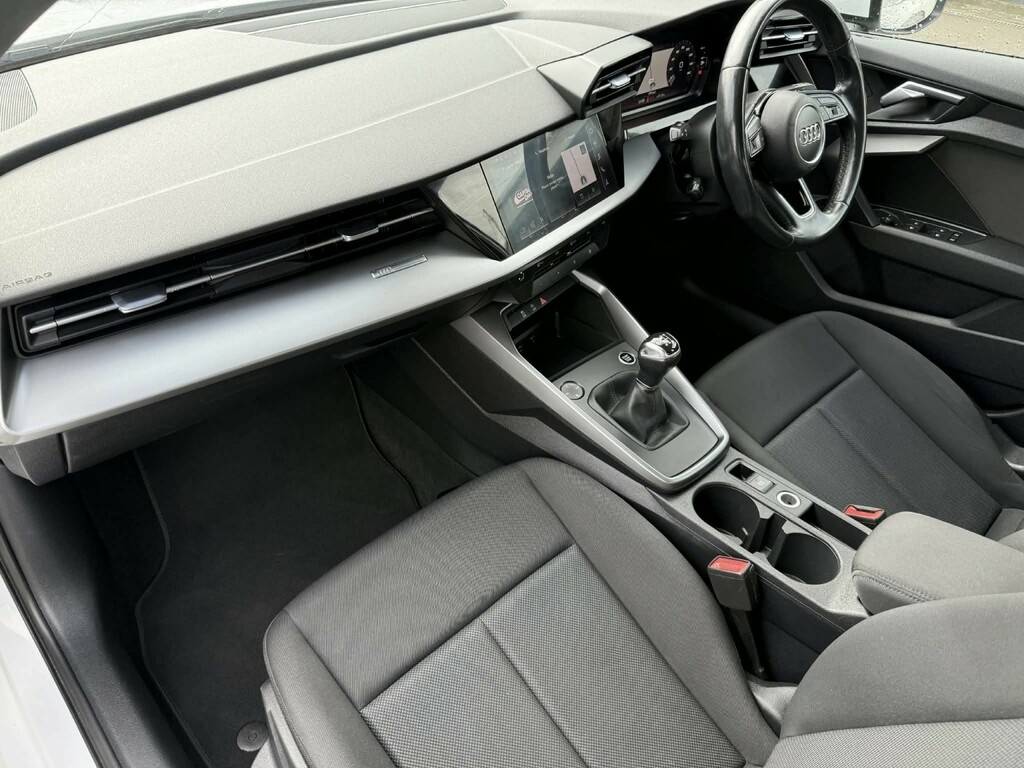 Audi A3 Hatchback 2.0 Tdi 30 Technik 2021 DA21YTU White #5