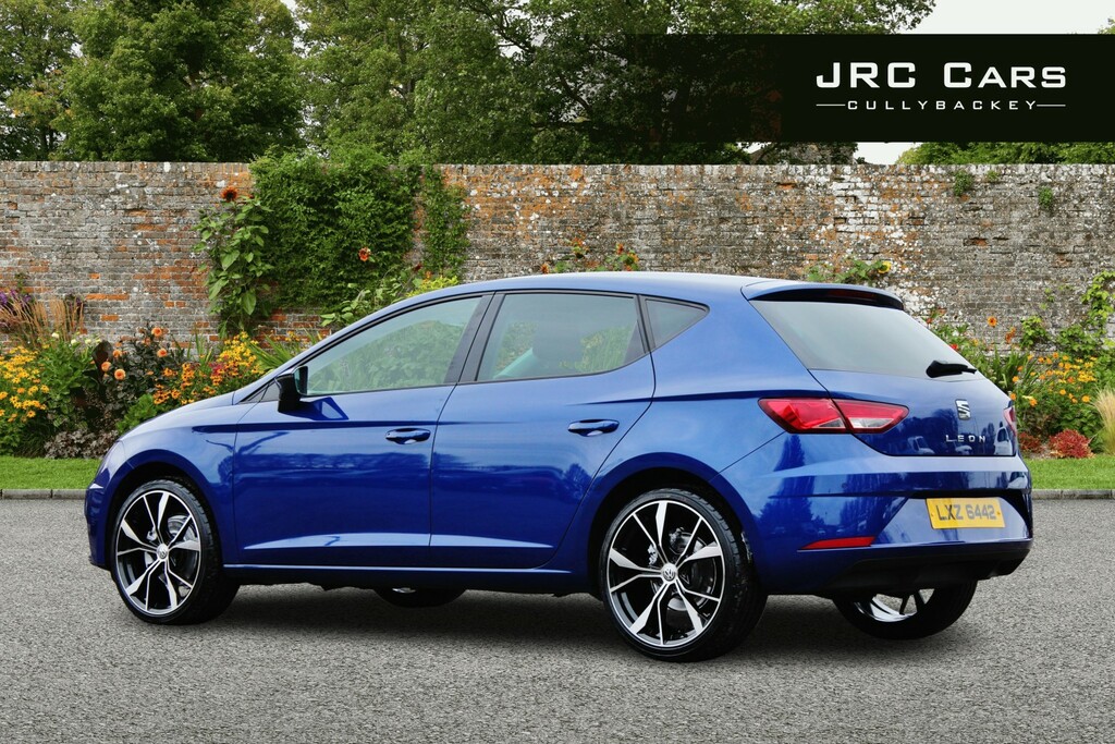 Seat Leon Hatchback 1.6 Tdi Se Dynamic Technology 2018 LXZ6442 Blue #3
