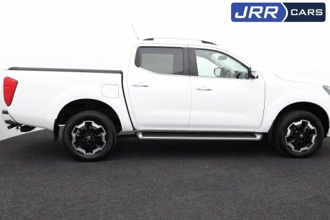 Nissan Navara 2.3 Navara Tekna RK71VWY White #4
