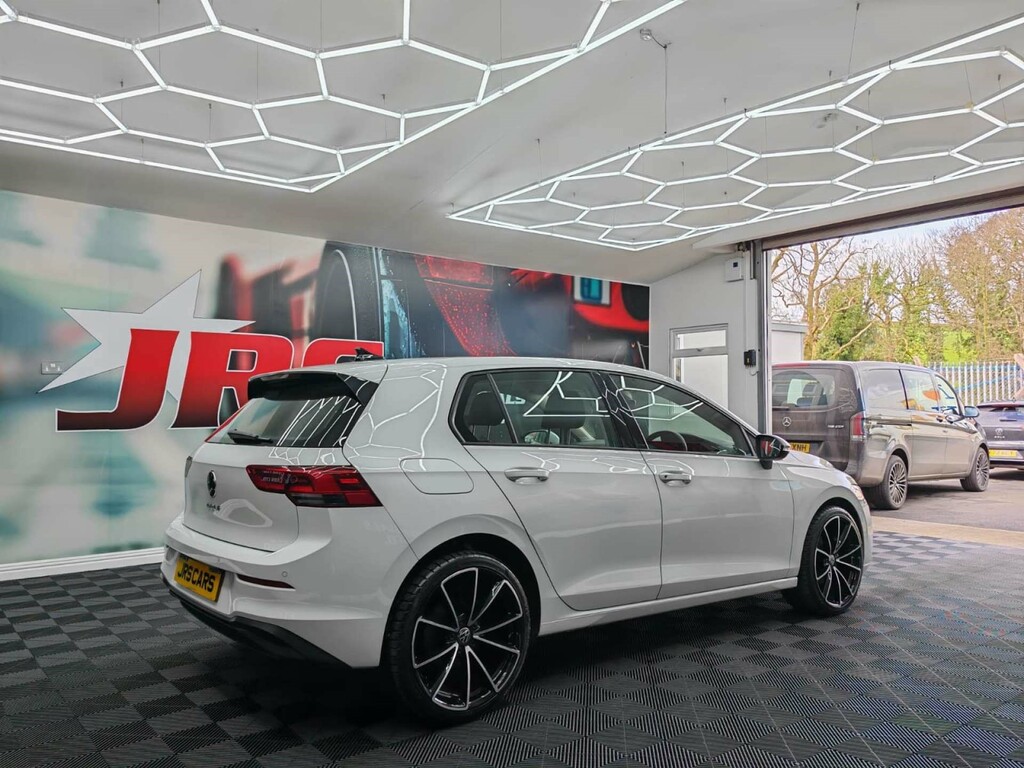 Volkswagen Golf Life Tdi HF23WPE #6