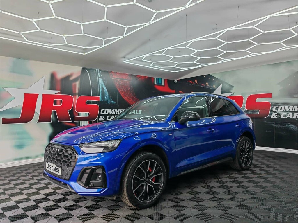 Audi Q5 S Line Edition 1 40 Tdi Mhev Quattro 4Wd FSZ7492 #3