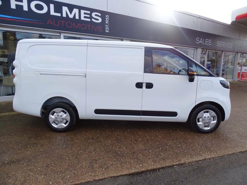 Maxus eDeliver 5 120Kw H1 Van 64Kwh - 2026 26 #4