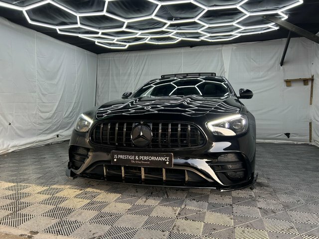 Mercedes-Benz E Class 2.0 E220d Amg Line Night Edition Premium Plus Sa KM70DUV Black #6