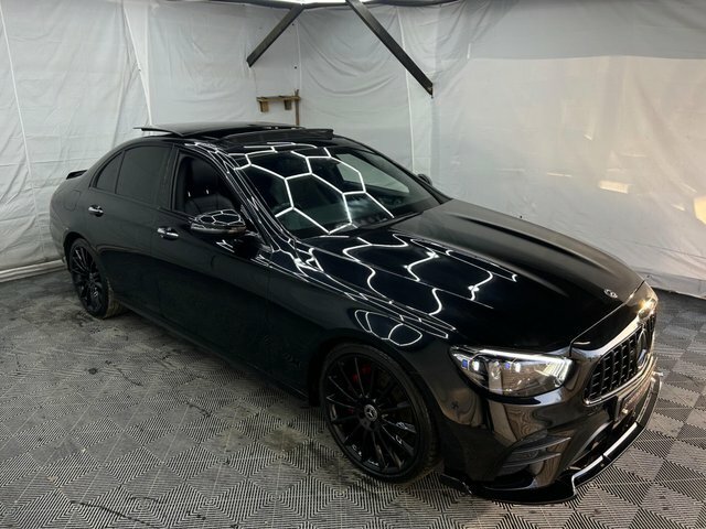 Mercedes-Benz E Class 2.0 E220d Amg Line Night Edition Premium Plus Sa KM70DUV Black #5