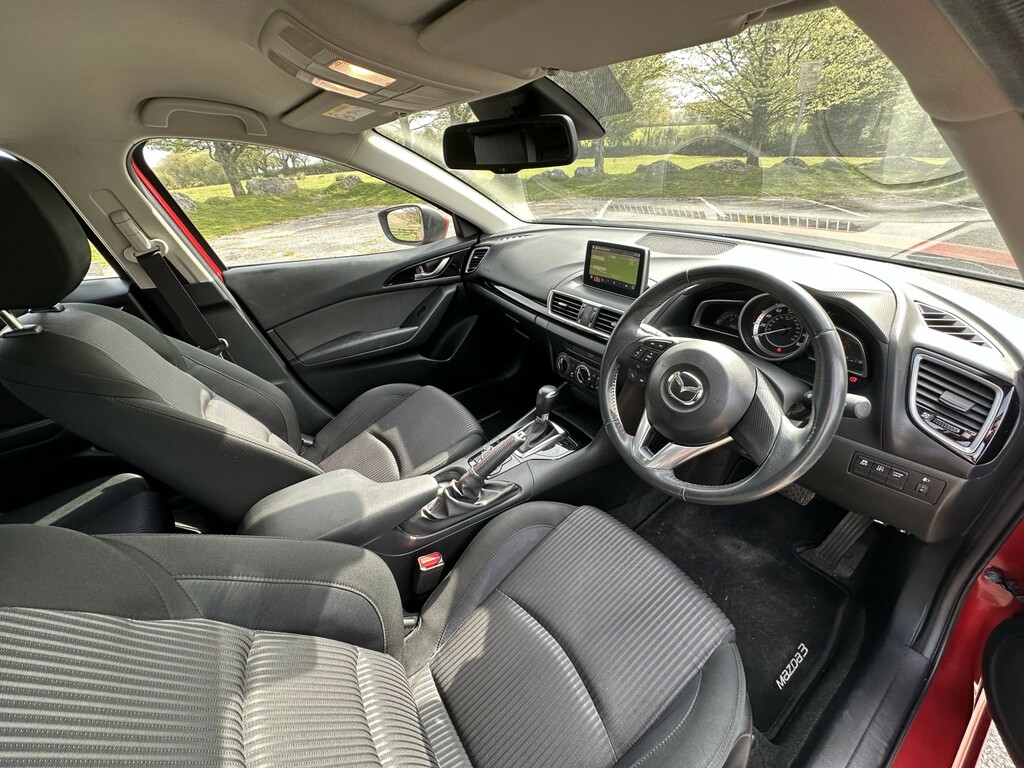 Mazda 3 Hatchback 2.0 Se Nav Red Great Red #4