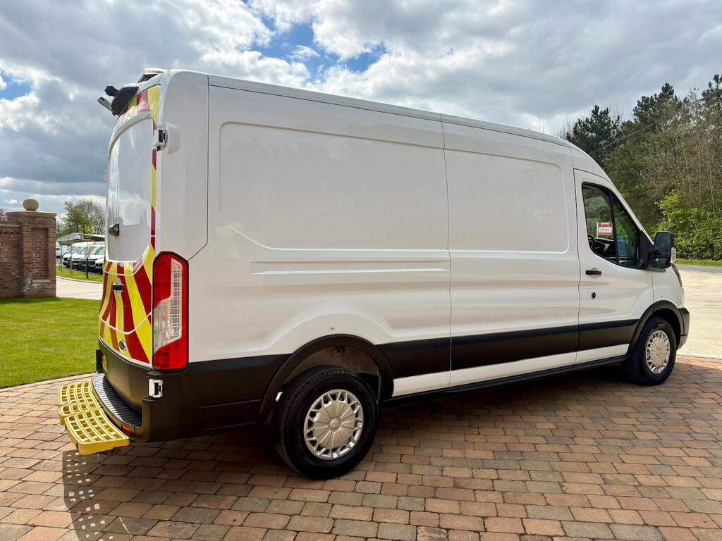 Ford Transit Custom Diesel YO69BEU #5