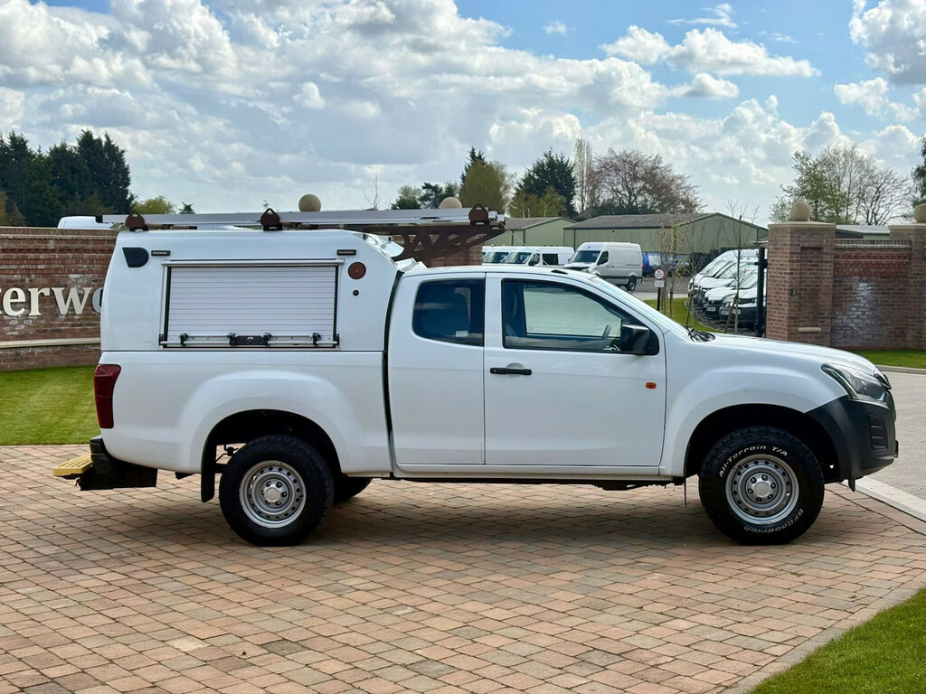 Isuzu D-Max Diesel #6