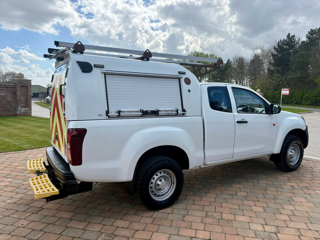 Isuzu D-Max Diesel #5