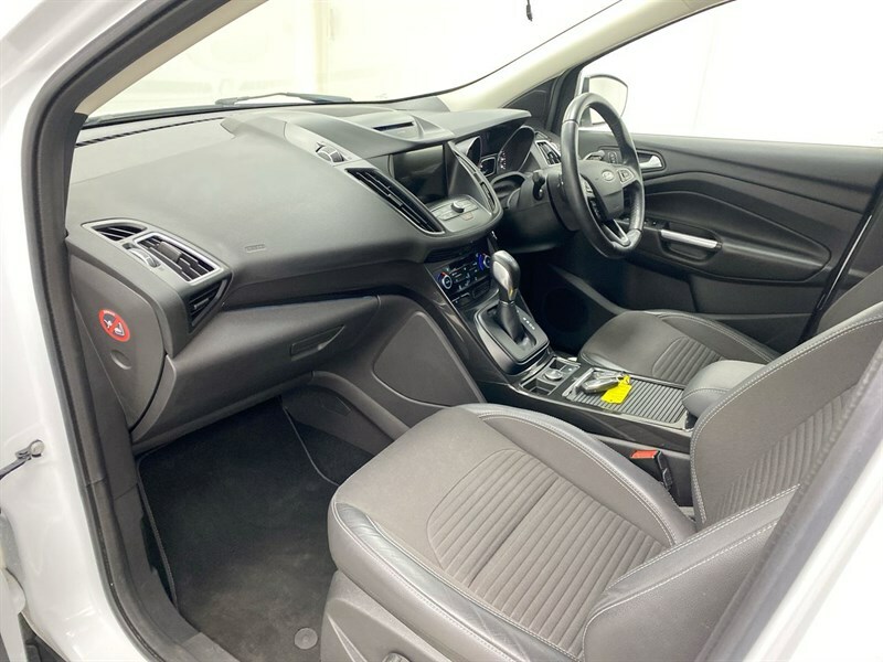Ford Kuga 2.0 Tdci 180 Titanium OY17XSP White #2
