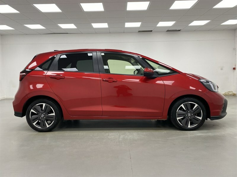 Honda Jazz 1.5 I-mmd Hybrid Advance Ecvt DS73TZG Red #5