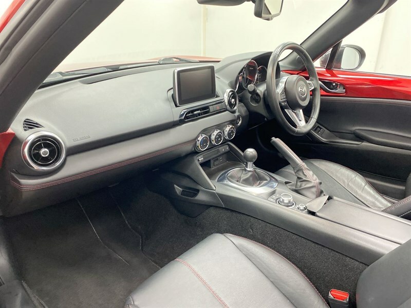 Mazda MX-5 1.5 Sport Nav WD67SSV Red #2