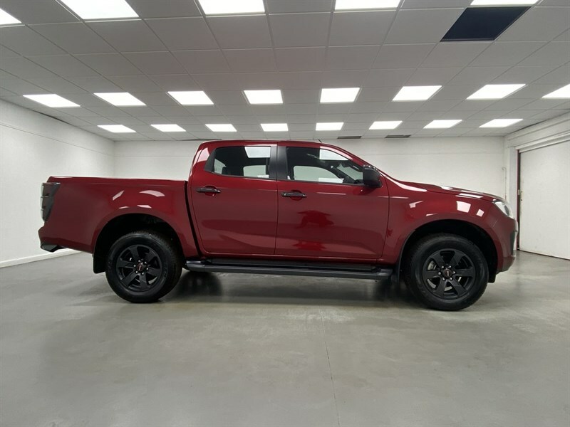Isuzu D-Max 1.9 V-cross Double Cab 4X4 Red #5