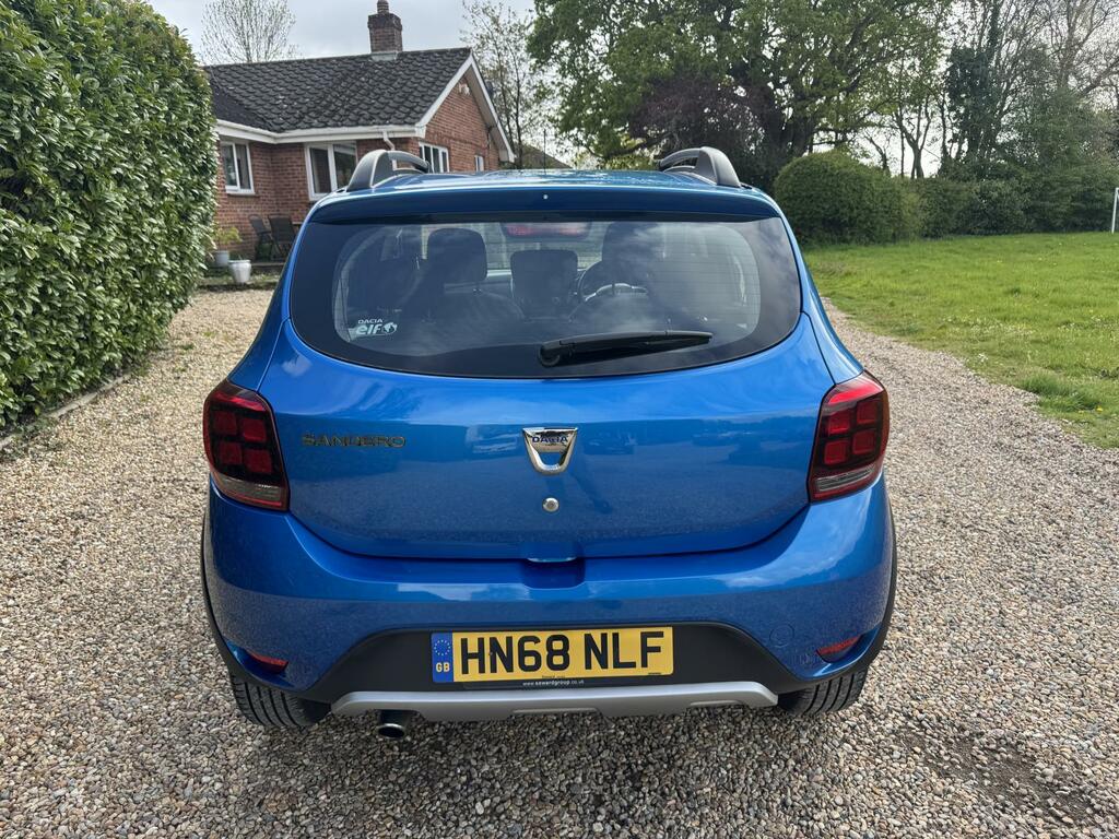 Dacia Sandero Stepway 0.9 Tce Essential Hatchback Euro HN68NLF Blue #4