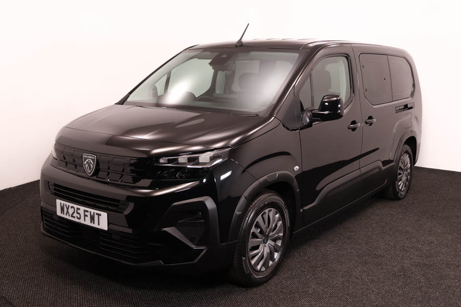 Peugeot e-Rifter 100Kw Allure 50Kwh Black #3