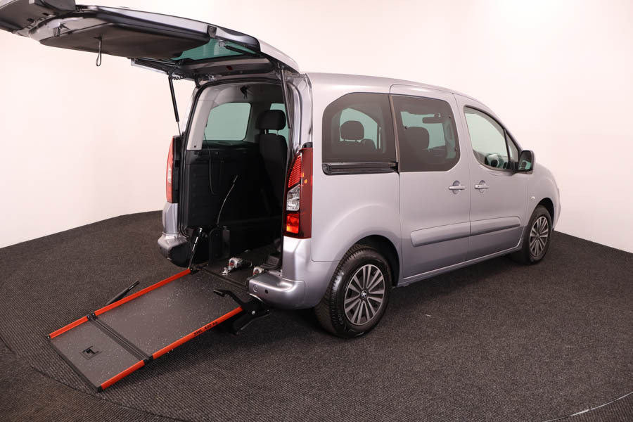 Peugeot Partner Tepee Tepee 1.6 Active SF68CWO Silver #2