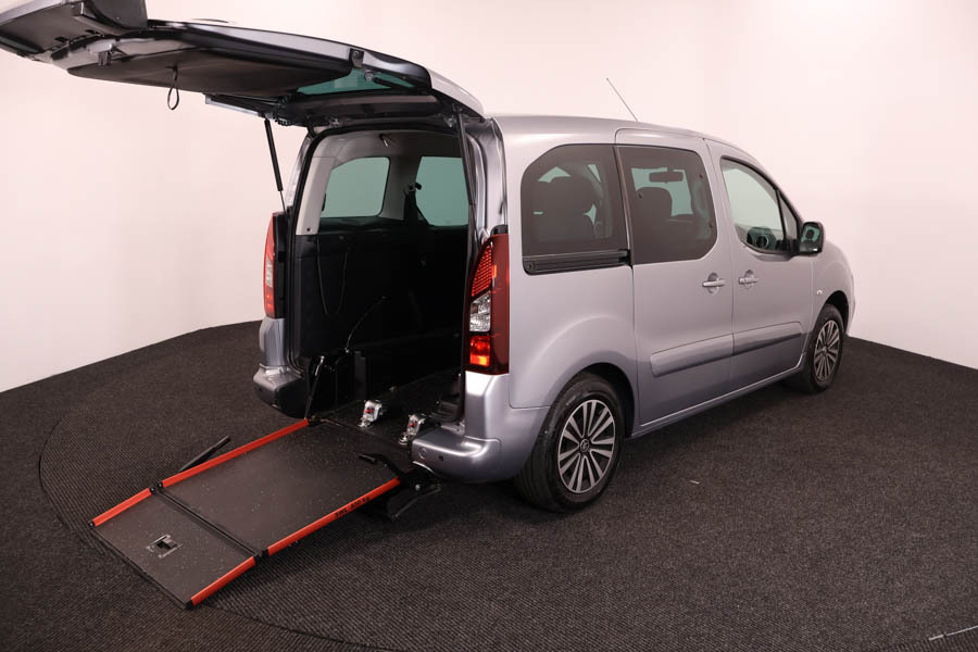 Peugeot Partner Tepee Tepee 1.6 Bluehdi Active Grey #2