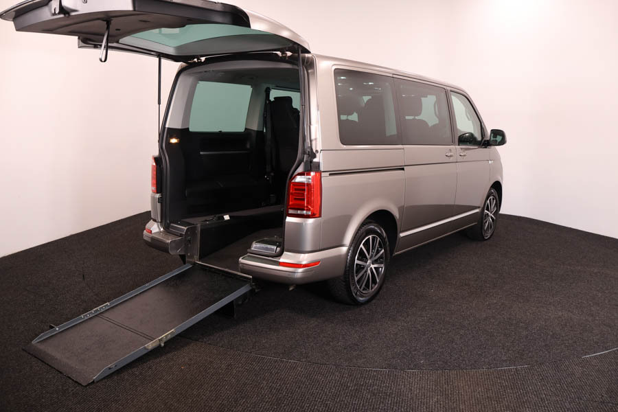 Volkswagen Caravelle Caravelle T6 2.0 Dsg Executive YJ16CUK Beige #3
