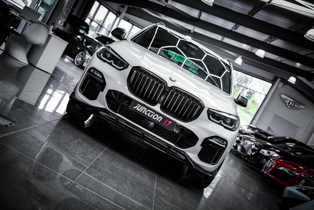 BMW X5 3.0 M50d Xdrive Euro 6 Ss FG69VVB White #3