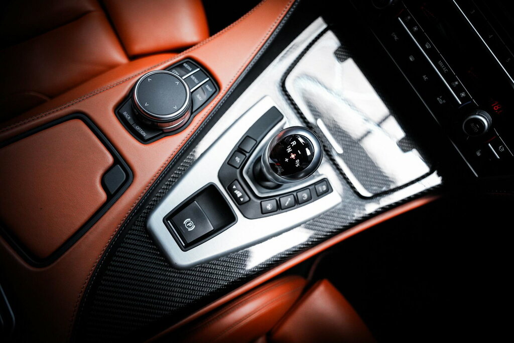 BMW M6 Gran Coupe Saloon 4.4 V8 Dct Euro 6 Ss 201818 Black #4