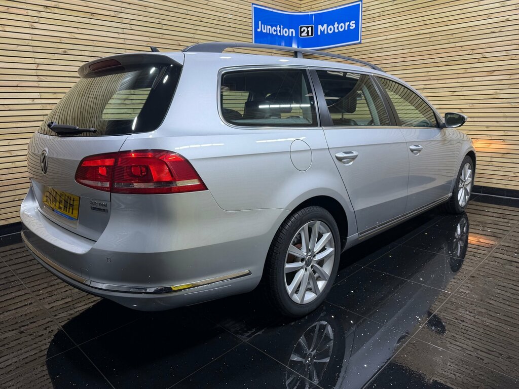 Volkswagen Passat 2.0 Tdi Bluemotion Tech Executive Estate Diese Silver #4