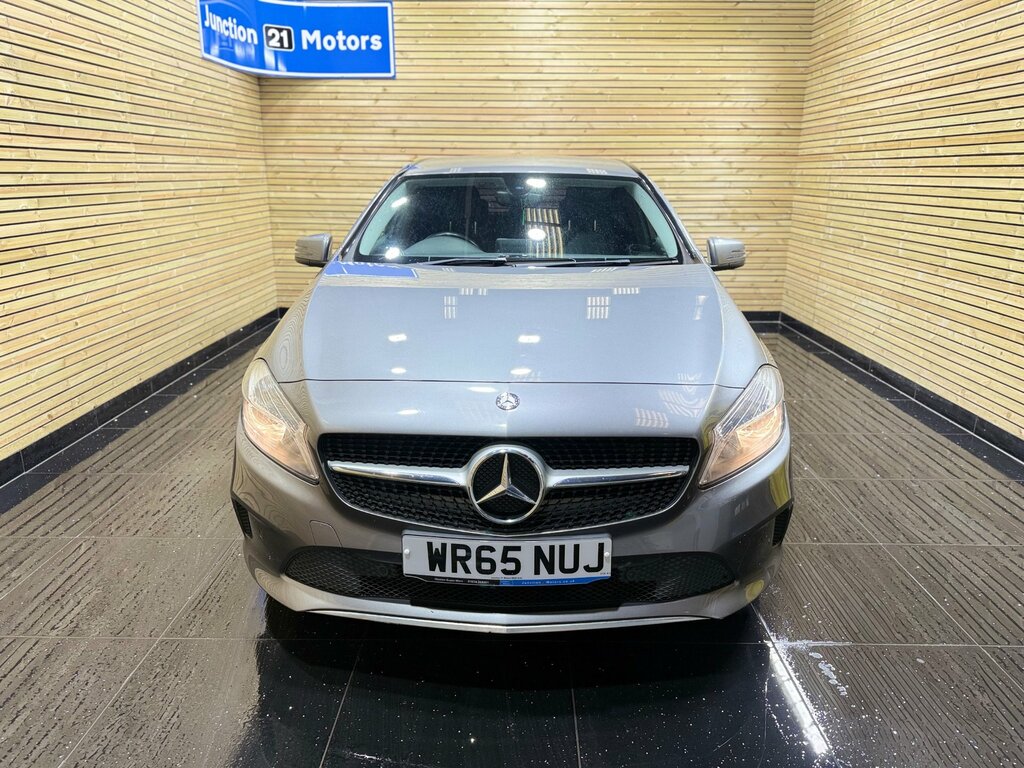 Mercedes-Benz A Class 1.5 A180d Sport Executive Hatchback 7 WR65NUJ Grey #2