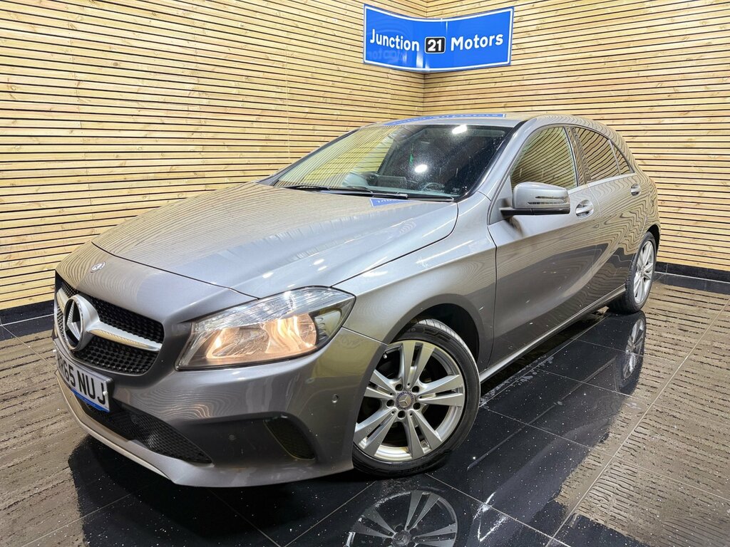 Mercedes-Benz A Class 1.5 A180d Sport Executive Hatchback 7 WR65NUJ Grey