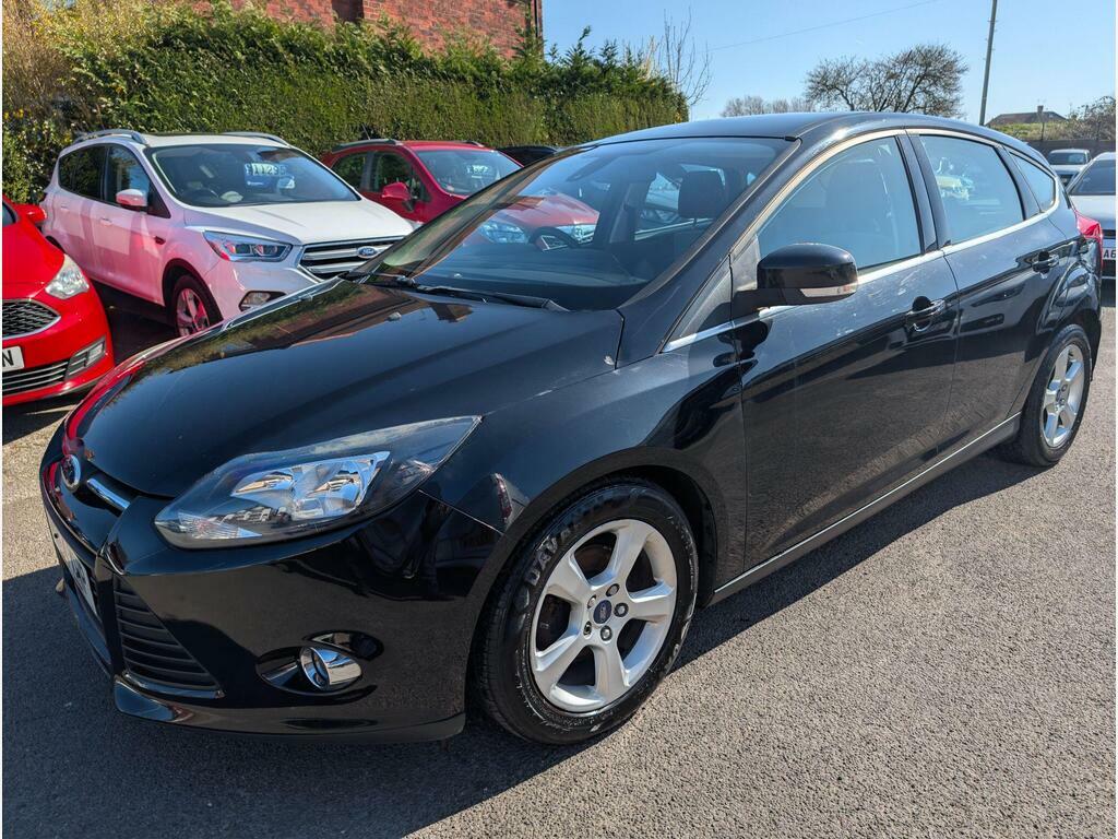 Ford Focus 1.6 Tdci Zetec Navigator Euro 5 S S Black