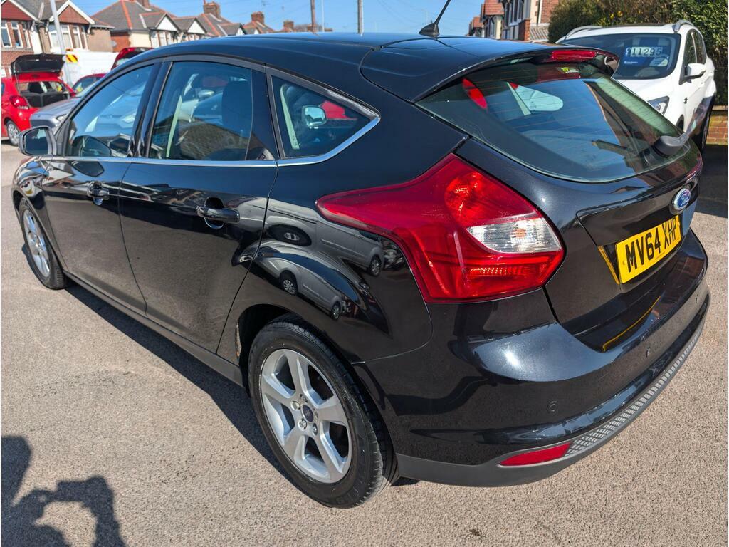 Ford Focus 1.6 Tdci Zetec Navigator Euro 5 S S MV64XHP Black #4
