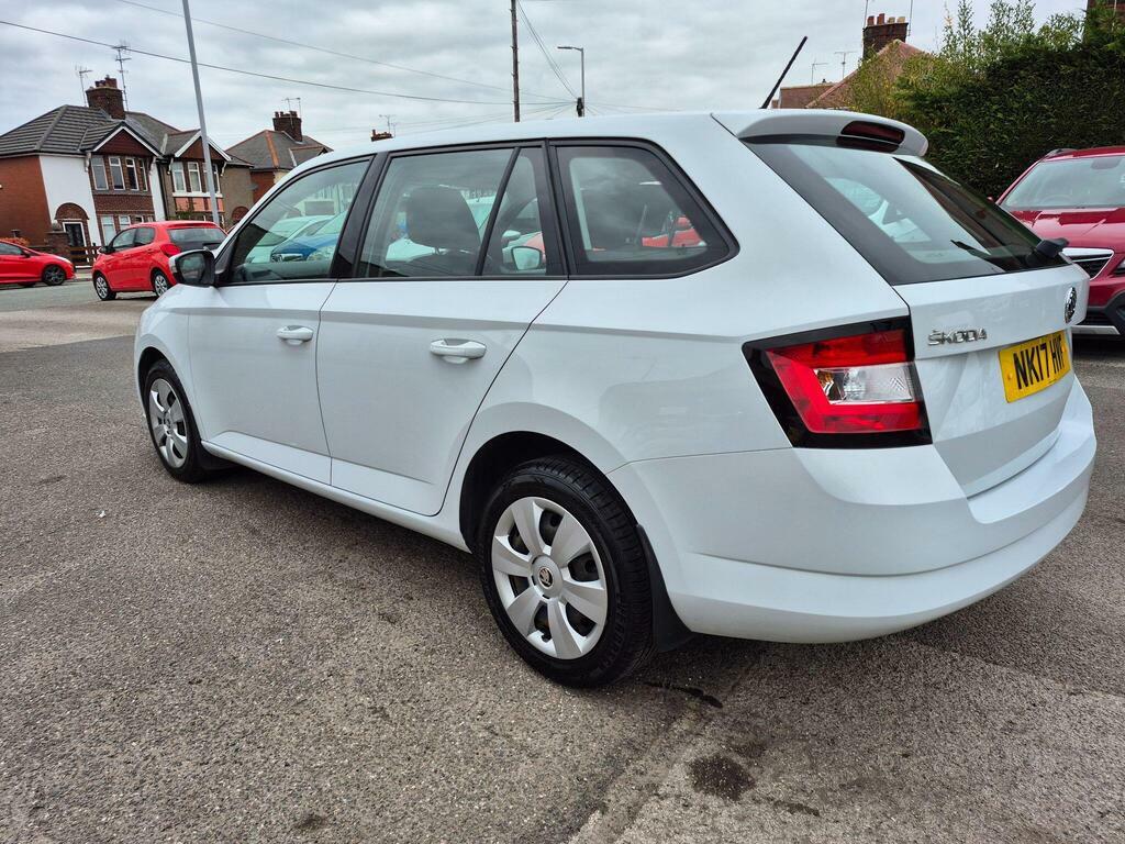 Skoda Fabia 1.4 Tdi S Estate White #3